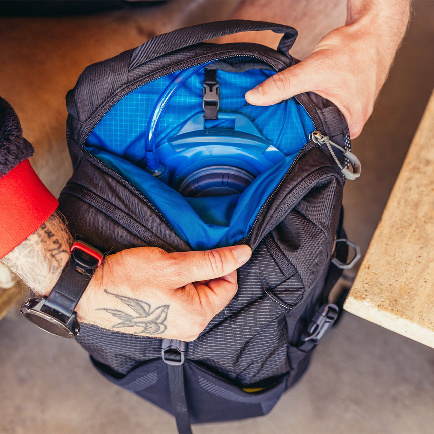 Gregory Nano 20L Independent Zippered Hydration Pocket - doubles as laptop or tablet sleeve