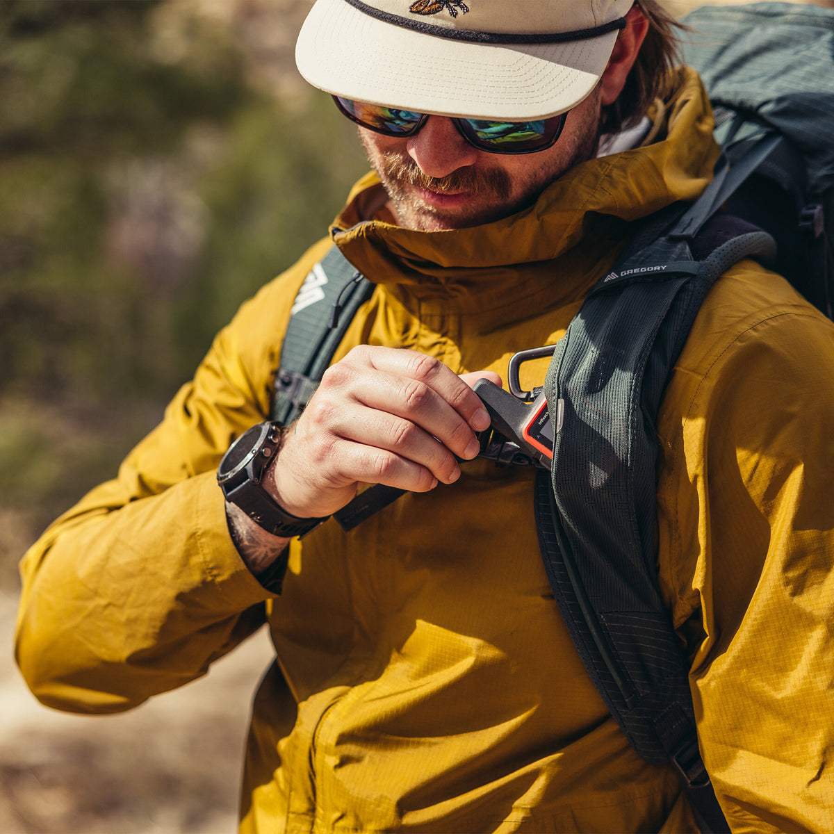 Gregory Paragon 70L Shoulder Strap Pocket - quick access to essentials without removing pack