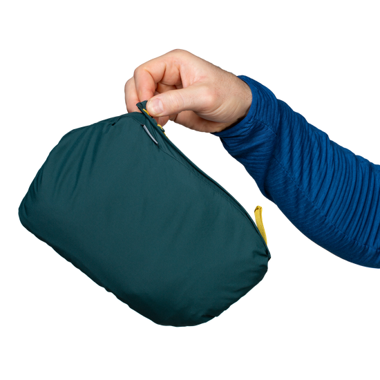 Mountain Equipment Switch Men's Vest Outdoor Action Pine/Fern- stuff sack