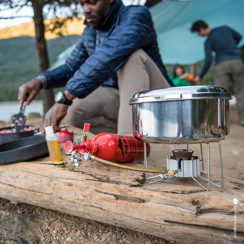 MSR Alpine 2 Pot Set Outdoor Action- Product in use(2)