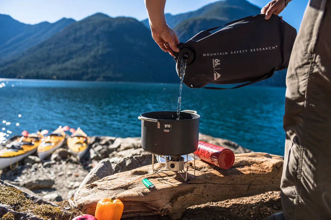 MSR Dromedary Bag - 6L Outdoor Action- In use