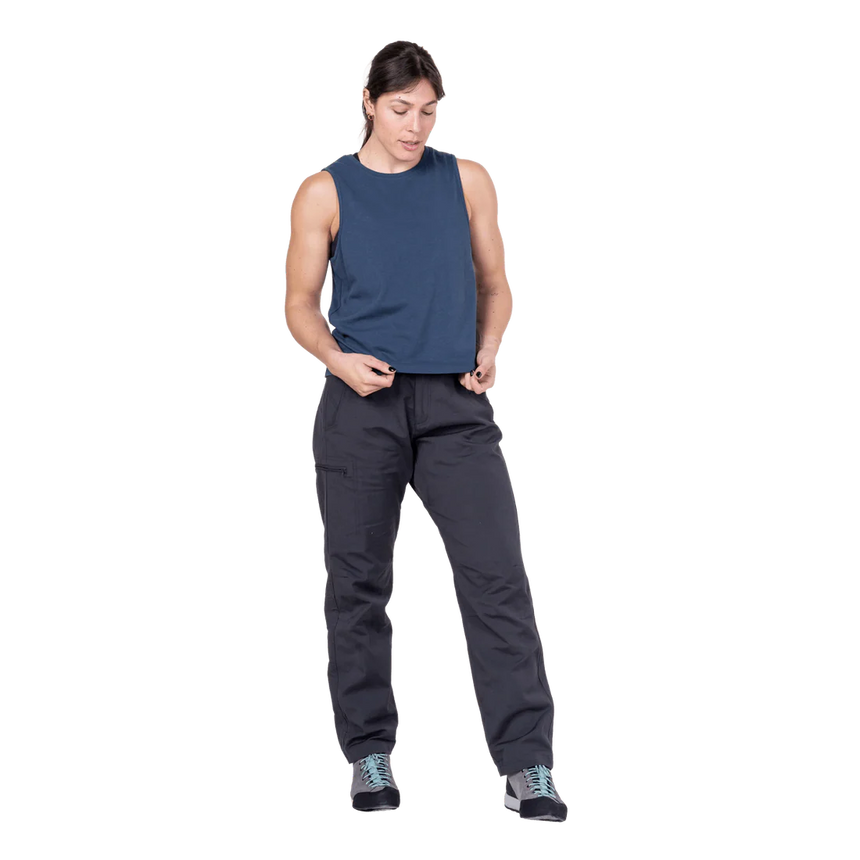 Mountain Equipment Fairhead Women's Tank in Dusk - Front model view