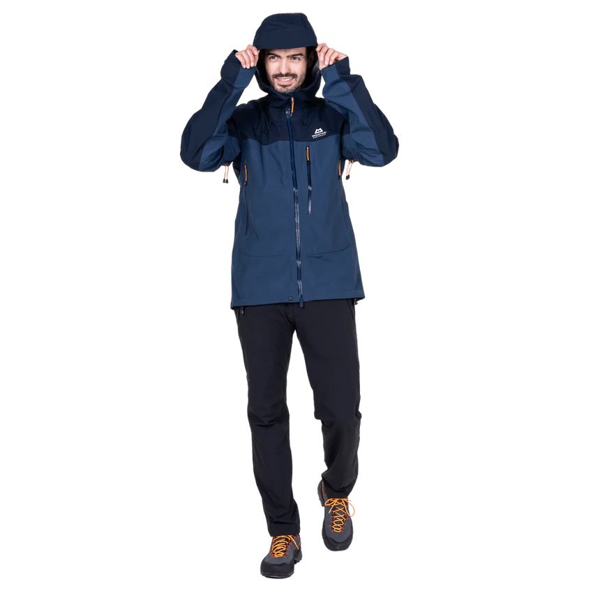 Mountain EquipmentMountain Equipment Makalu GORE-TEX Men's JacketOutdoor Action