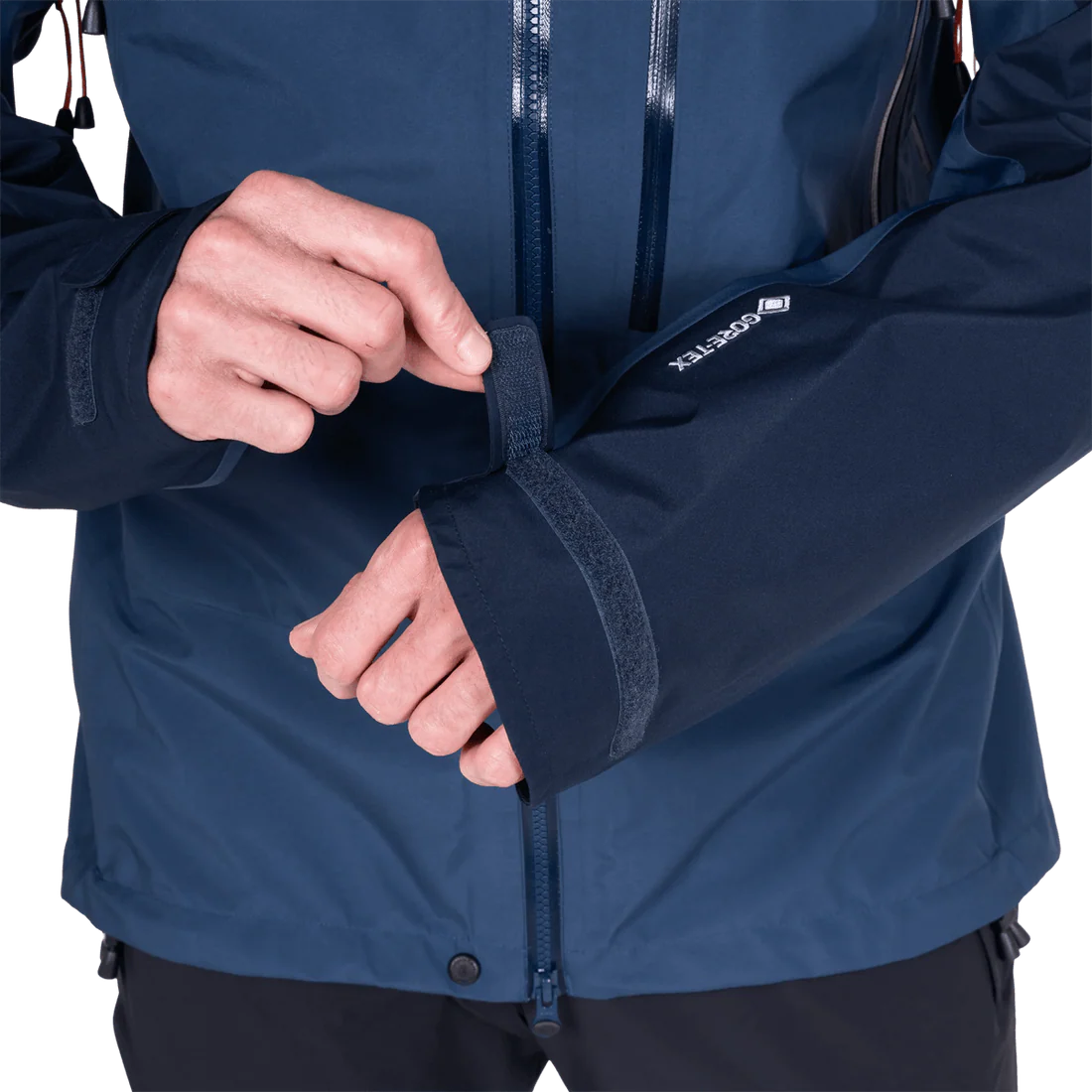 Mountain EquipmentMountain Equipment Makalu GORE-TEX Men's JacketOutdoor Action