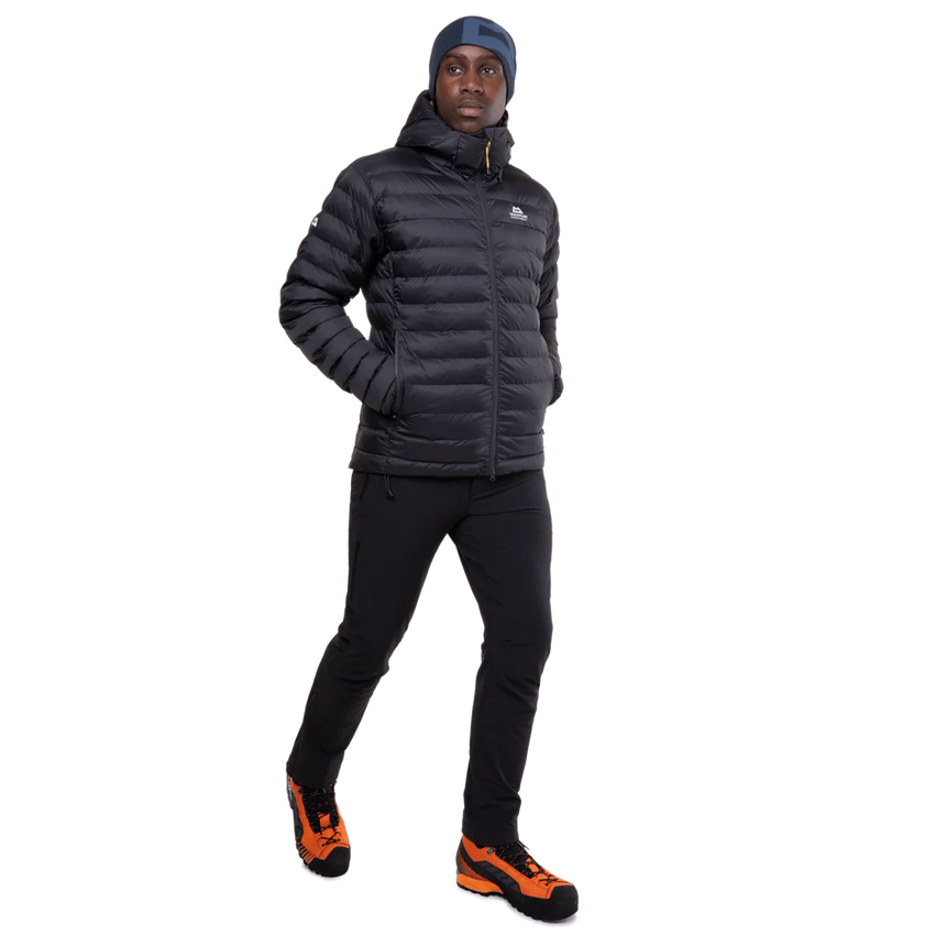 Mountain Equipment Superflux Men's Jacket in Obsidian - Clearance - Walking Side