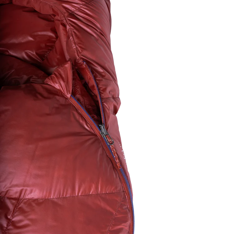 Mountain Equipment Xenith III Sleeping Bag in Merlot - Zip Baffle