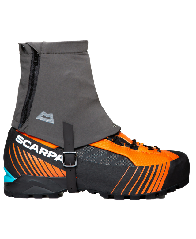 Mountain Equipment Dynamo Gaiter Outdoor Action Graphite- Side