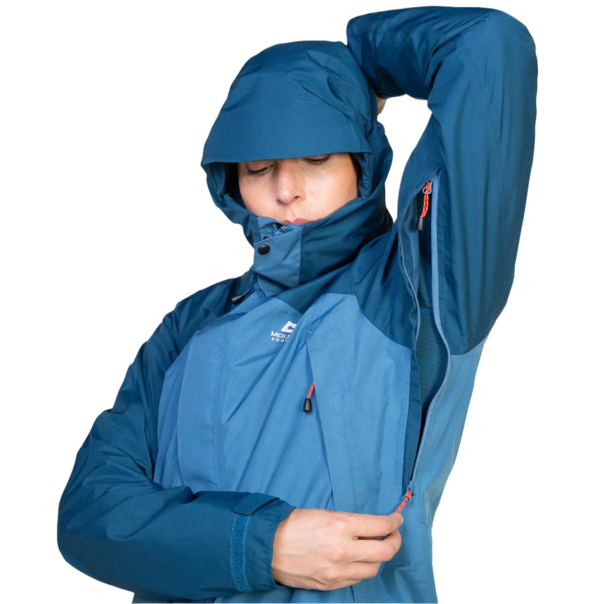 Mountain Equipment Nanda Devi Women's GORE-TEX Jacket Outdoor Action Stellar/Majolica- Pit zip