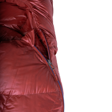 Mountain Equipment Xenith III (-7°C) Outdoor Action Merlot- Gemini zip baffle