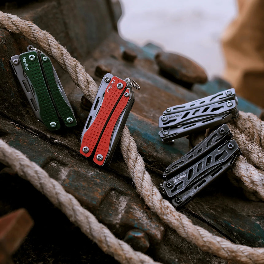 Nextool Mini Flagship Portable Design - Ultra-Lightweight 78g Multitool with Keychain Attachment