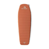 Sea to Summit Pursuit Self-Inflating Sleeping Pad Outdoor Action Bombay Brown- Regular/Front