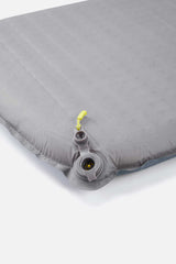 Rab Exosphere 3.5 Self-Inflating Sleep Mat in Orion Blue - valve detail