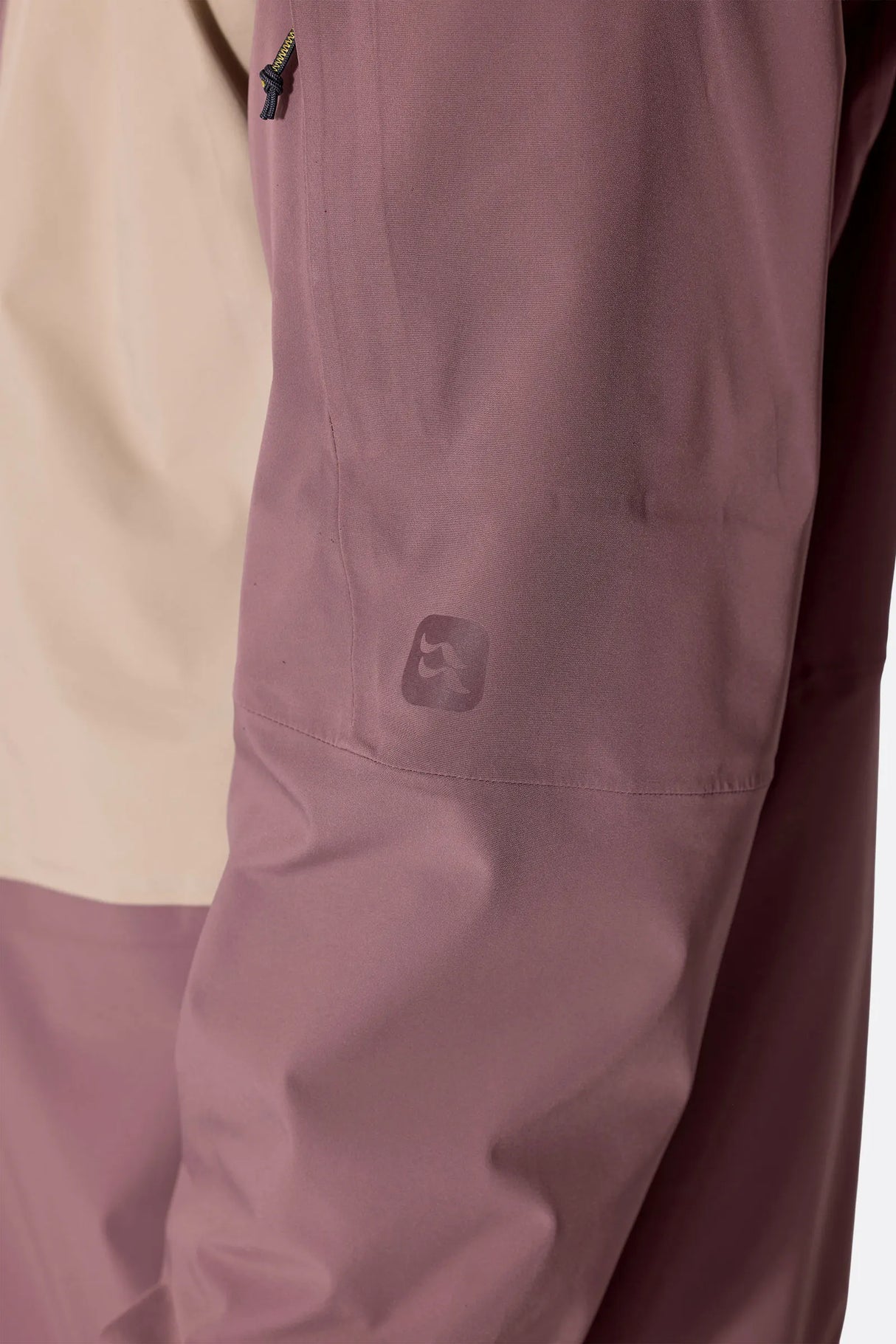 Rab Men’s Kinetic Alpine Stretch Jacket - colour-block side panel detail