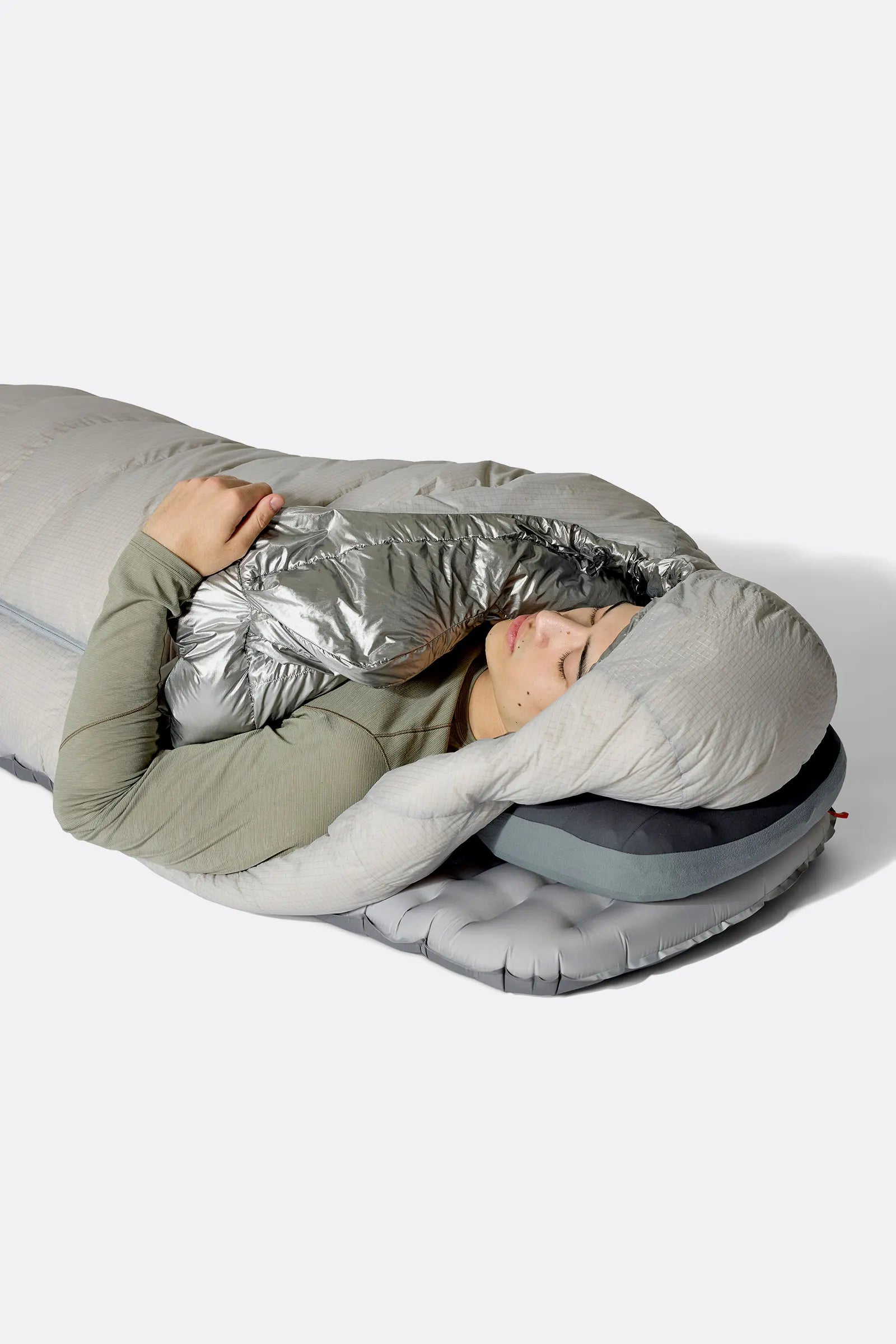 Rab Mythic Down Sleeping Bag (-12°C/10F) in Dark Pewter - Model Hood Detail