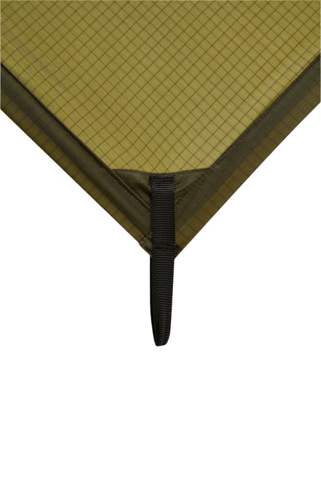 Rab Siltarp 1 in Olive - corner reinforcement detail
