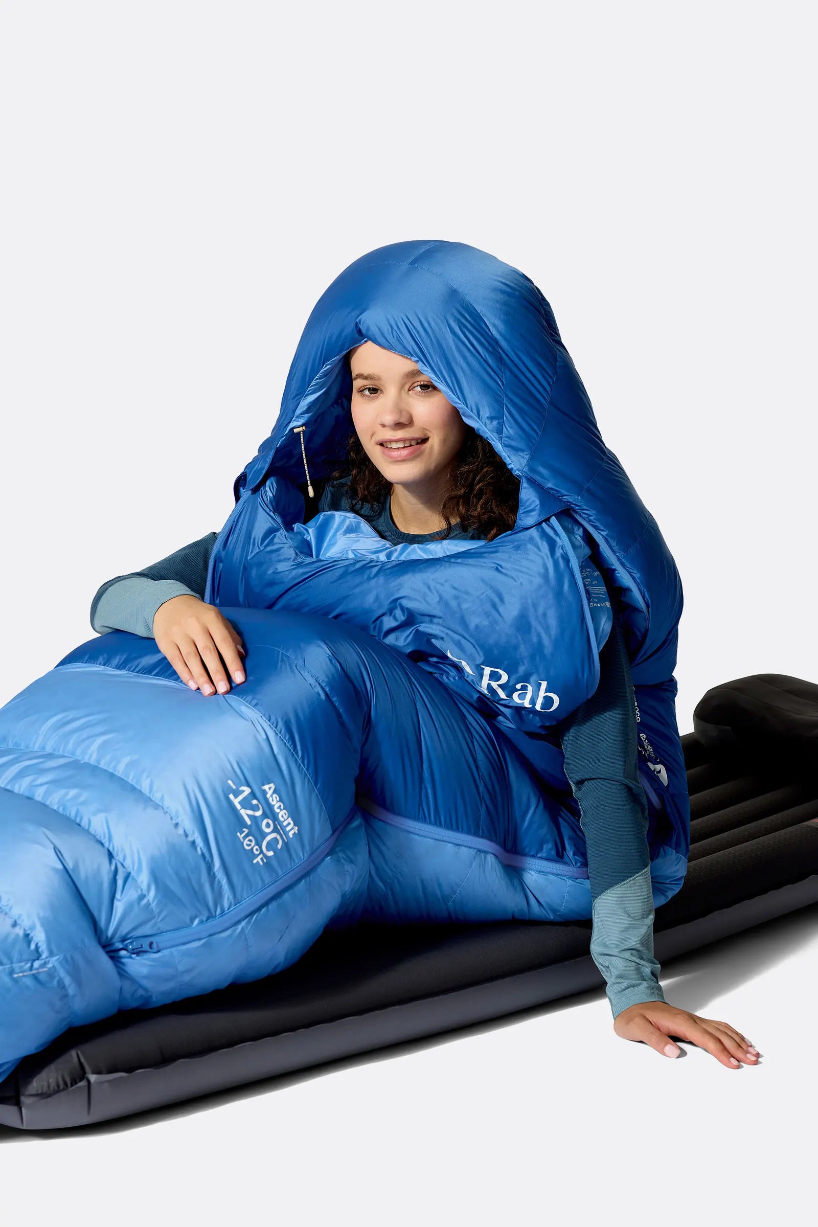 Rab Women's Ascent Down Sleeping Bag (-18°C/0F) in Dark BlueBird/BlueBird - Model Upright