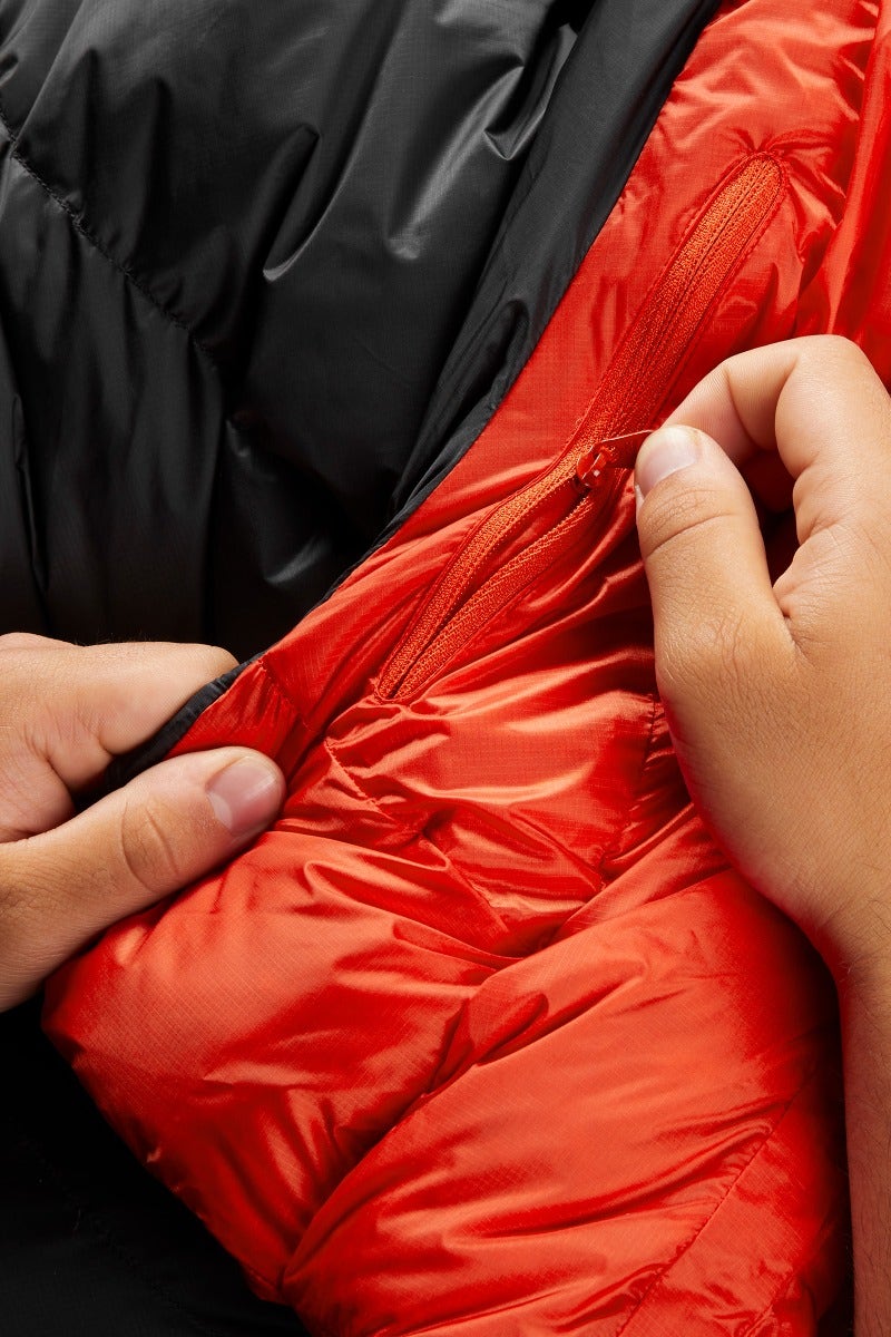 RABRab Neutrino Pro 900 Sleeping Bag (-22°C/-10°F)Outdoor Action