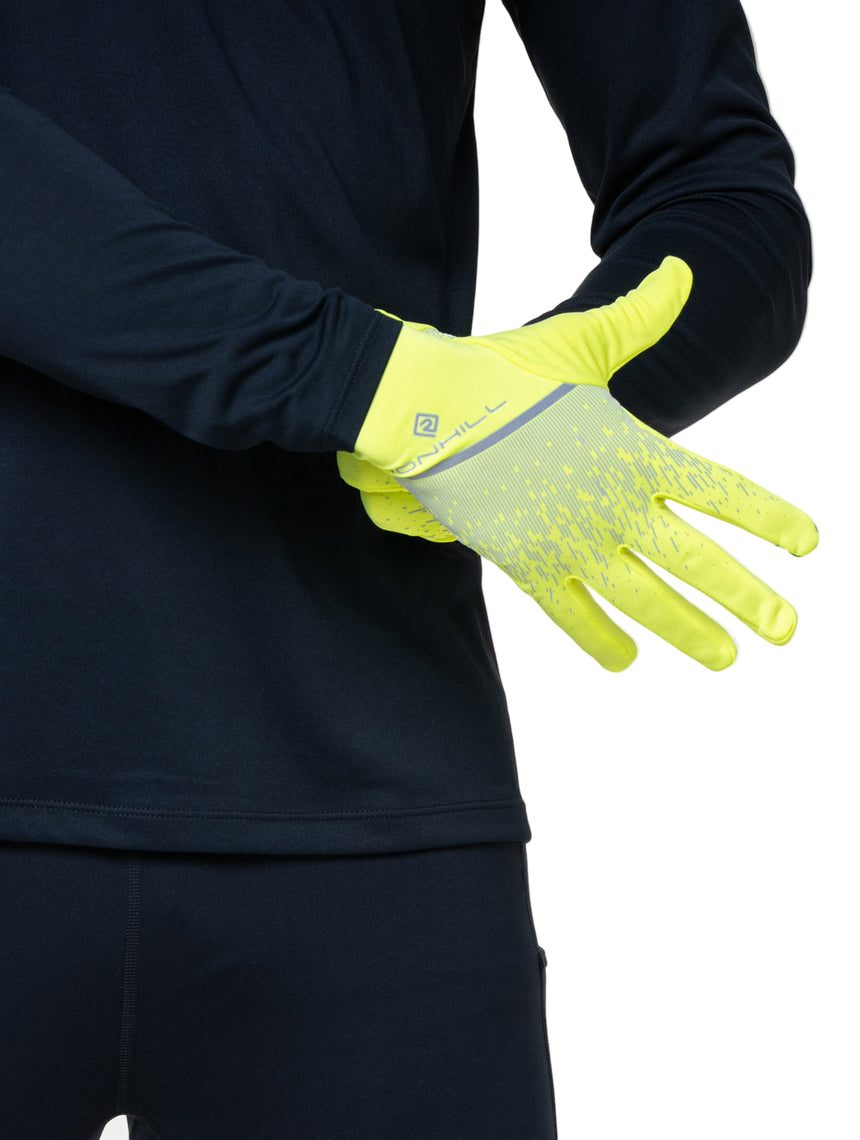 Ronhill Reflect Glove in Fluo Yellow/Reflect - brushed back fabric detail