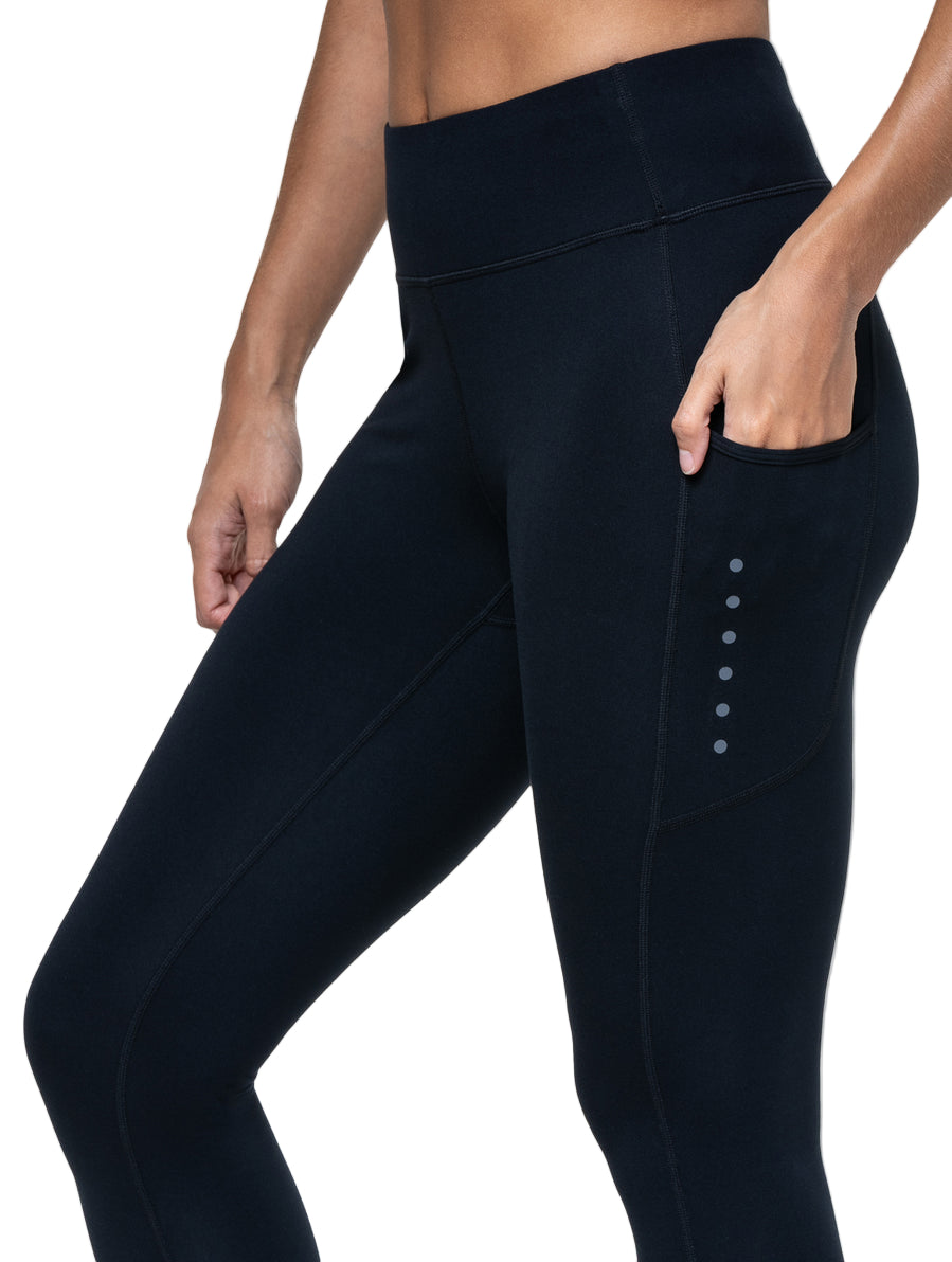 Ronhill Women's Core Tight in All Black - pocket detail