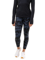 Ronhill Women's Tech 7/8 Tight in Evening Haze/Nightfall - detail, 1