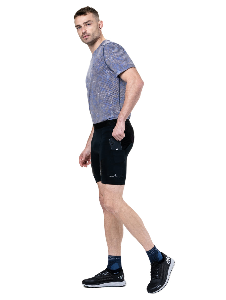 Ronhill Mens Tech All-Terrain 8" Stretch Short Outdoor Action All Black- thigh pocket