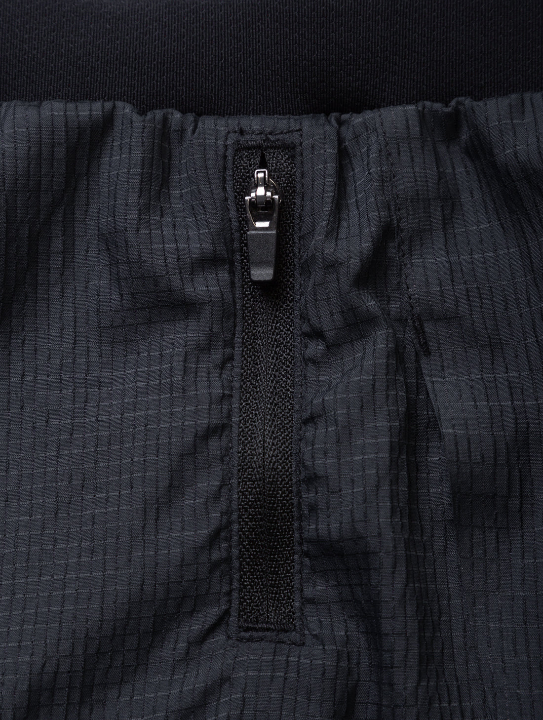 Ronhill Women's Tech Race Twin Short Outdoor Action All Black- Side Zip Pocket