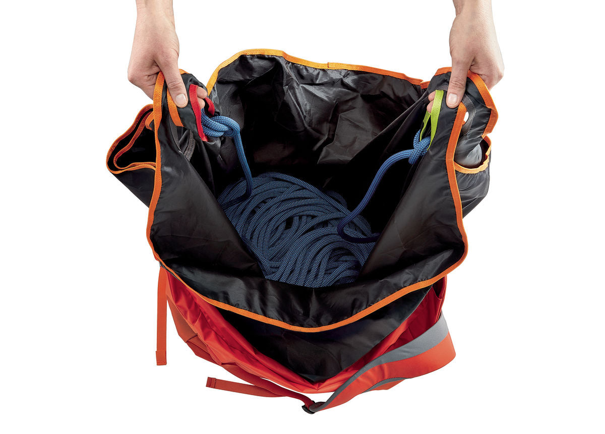 Petzl Kliff Rope Bag Outdoor Action Red - Practical and easy to use