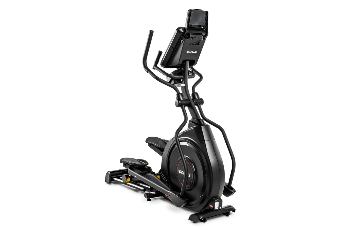 Sole FitnessSole Fitness E25 Elliptical Cross TrainerOutdoor Action