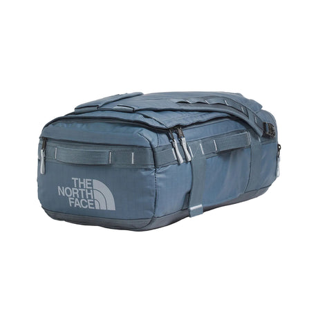 The North Face Base Camp Voyager Duffel 32L in Granite Grey/Frost Grey - front closure detail