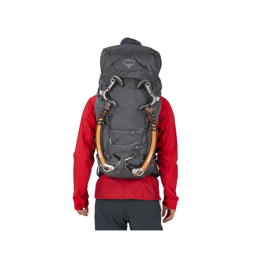 OspreyOsprey Mutant 52 BackpackOutdoor Action