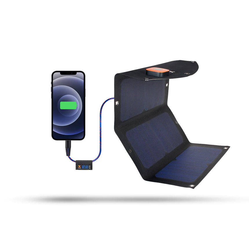 Xtorm SolarBooster 21W + Xtorm Rugged Power Bank 10.000 - Connected to Phone