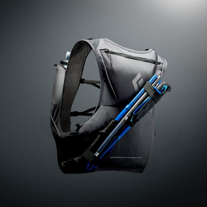 Black Diamond Distance 4 Hydration Vest Outdoor Action Carbon- Z-pole carry system