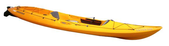 Mission CATCH 390 kayak, Orange Fade, three-quarter view