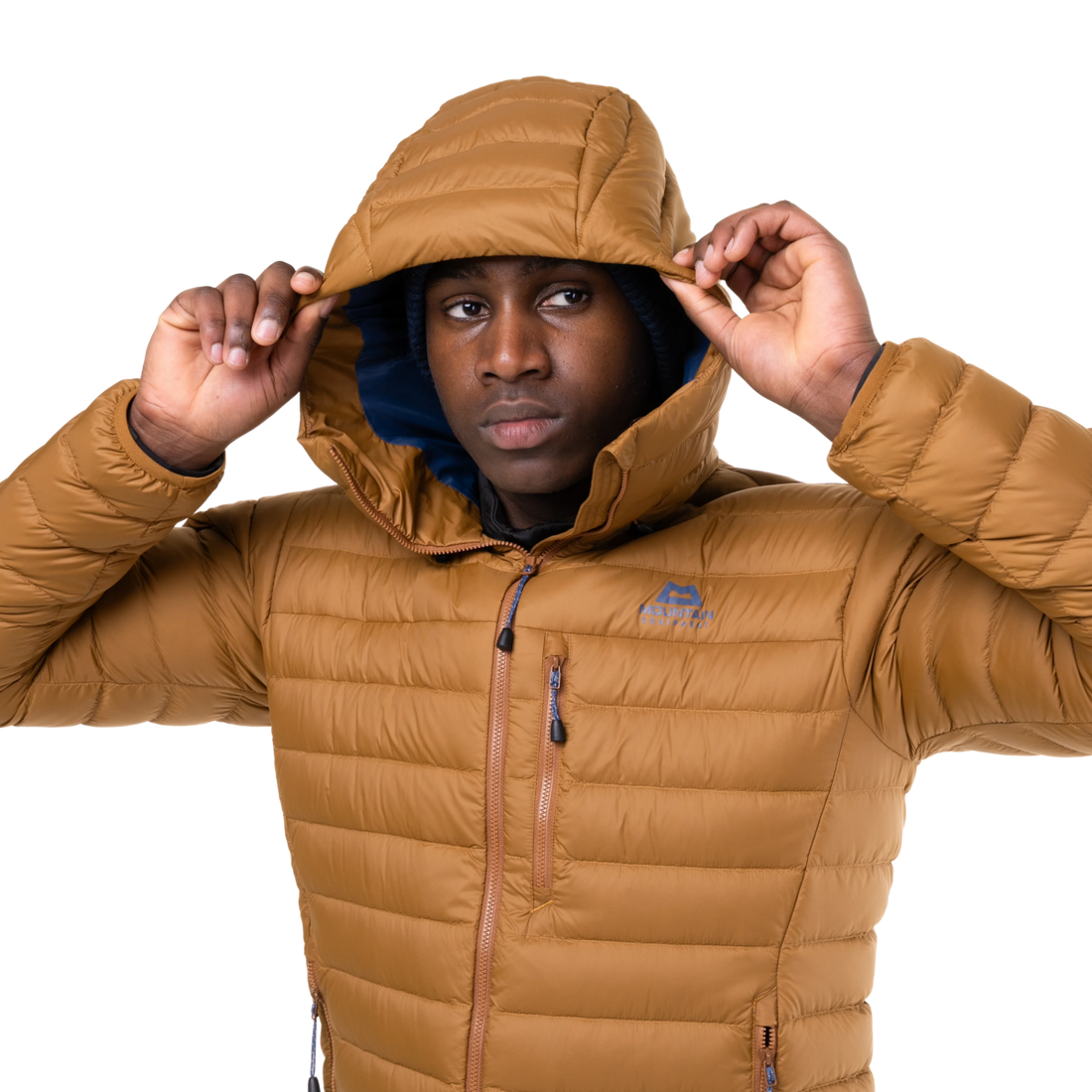 Two-way YKK moulded centre front zip detail on Mountain Equipment Earthrise Hooded Men's Jacket in Walnut