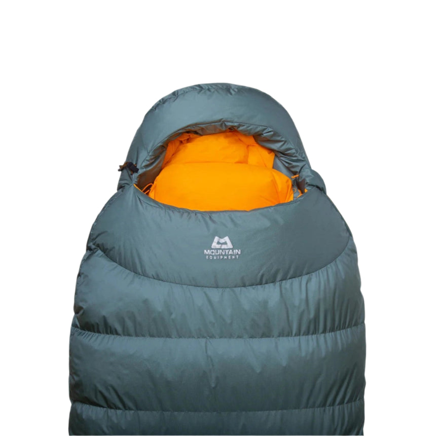 6-baffle anatomically shaped and offset foot box detail on Mountain Equipment Glacier 450 Women's Sleeping Bag in Sage