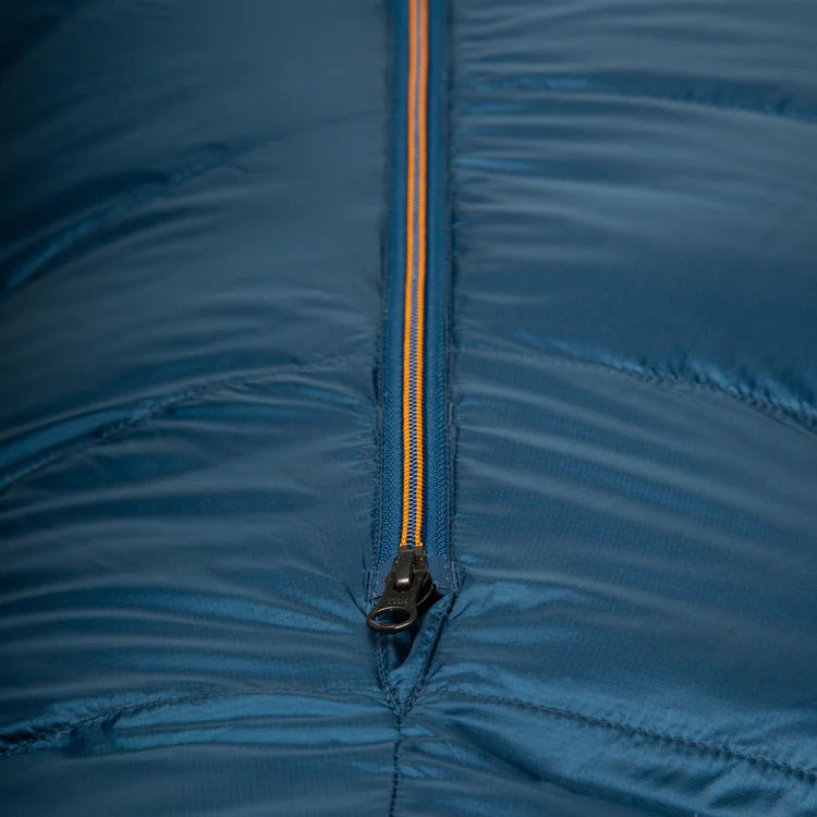 Mountain EquipmentMountain Equipment Helium 250 Sleeping Bag (1°C/34°F)Outdoor Action