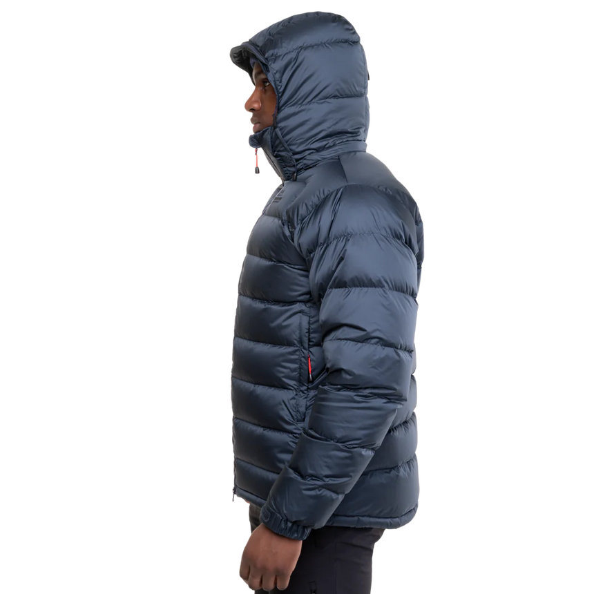 Adjustable elasticated cuff detail on Mountain Equipment Lightline Men's Jacket in Blue Nights/Cosmos