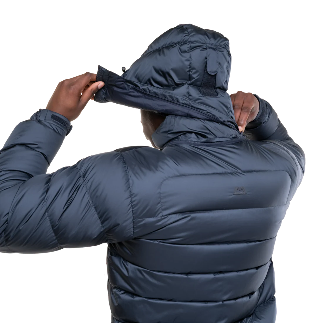 Dual tether hem drawcord detail on Mountain Equipment Lightline Men's Jacket in Blue Nights/Cosmos
