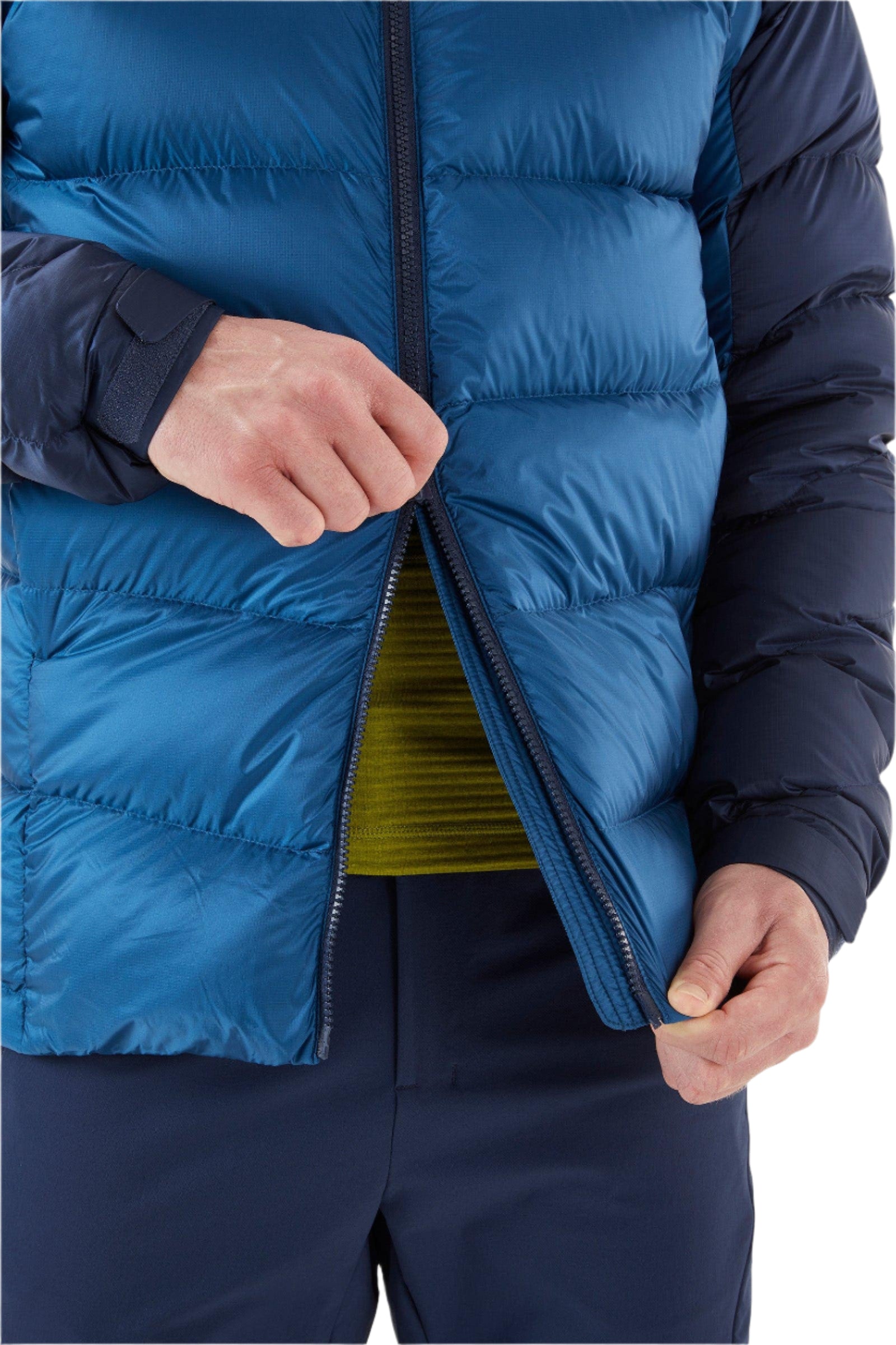 RABRab Men's Neutrino Pro Down JacketOutdoor Action