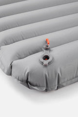 Rab Stratosphere 4 Sleep Pad in Graphene - valve, close-up