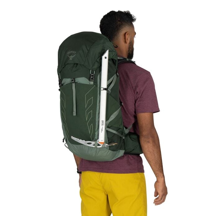 OspreyOsprey Talon™ 33 BackpackOutdoor Action