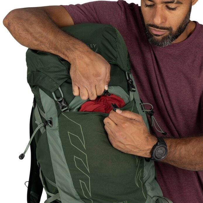 OspreyOsprey Talon™ 33 BackpackOutdoor Action