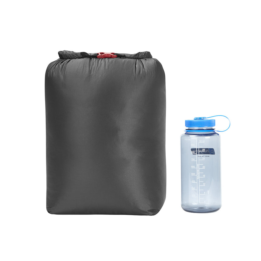 Mountain Equipment Iceline Sleeping Bag (-30°C/-22°F) Outdoor Action Marmalade- Stuff Sack