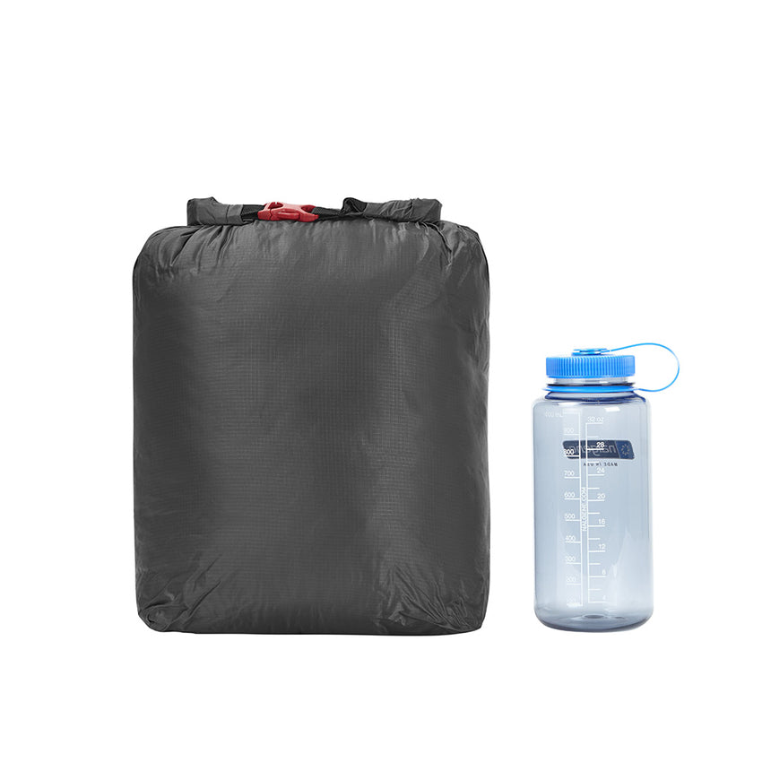 Mountain Equipment Snowline Sleeping Bag (-23°C/-9°F) Outdoor Action Marmalade - Stuff Sack