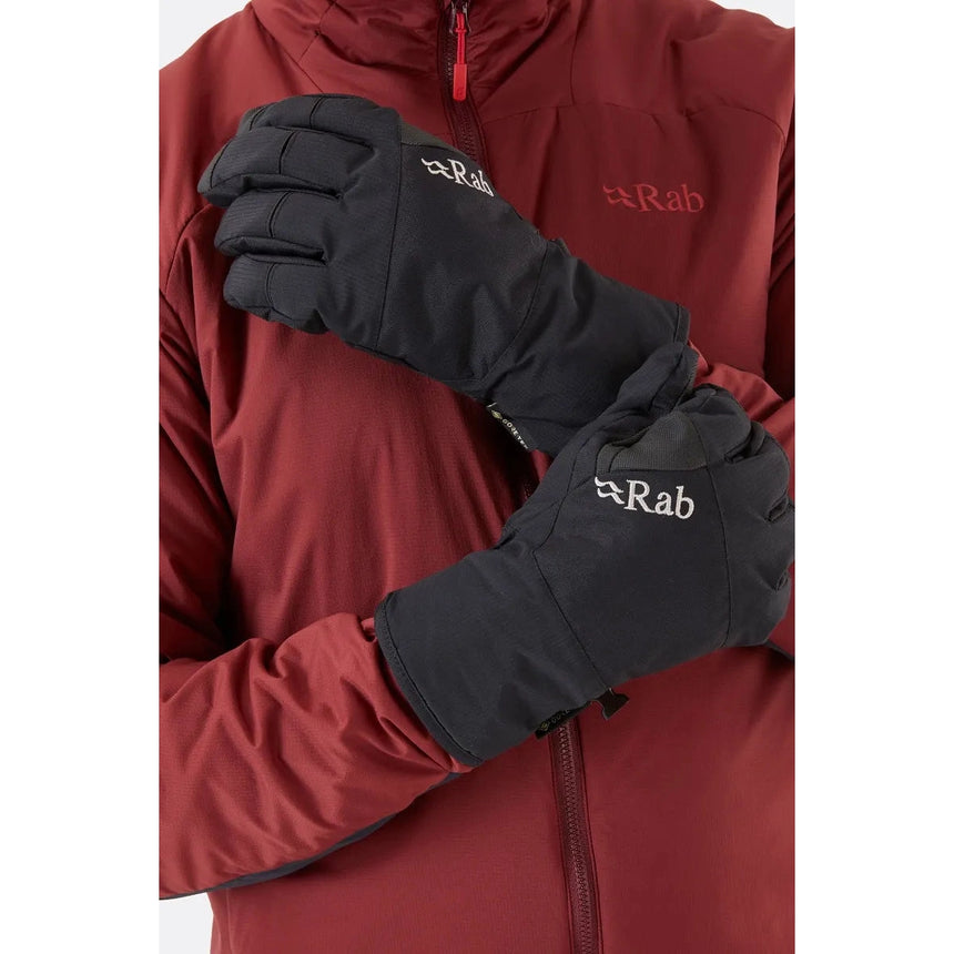Rab Cresta GORE-TEX Glove Outdoor Action