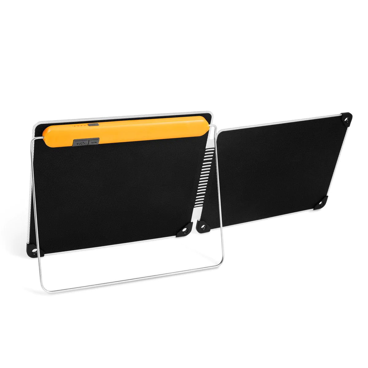 BioLiteBiolite SolarPanel 10+Outdoor Action